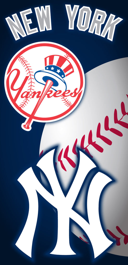 New York Yankees Ball Beach Towel (28x58) - MLB
